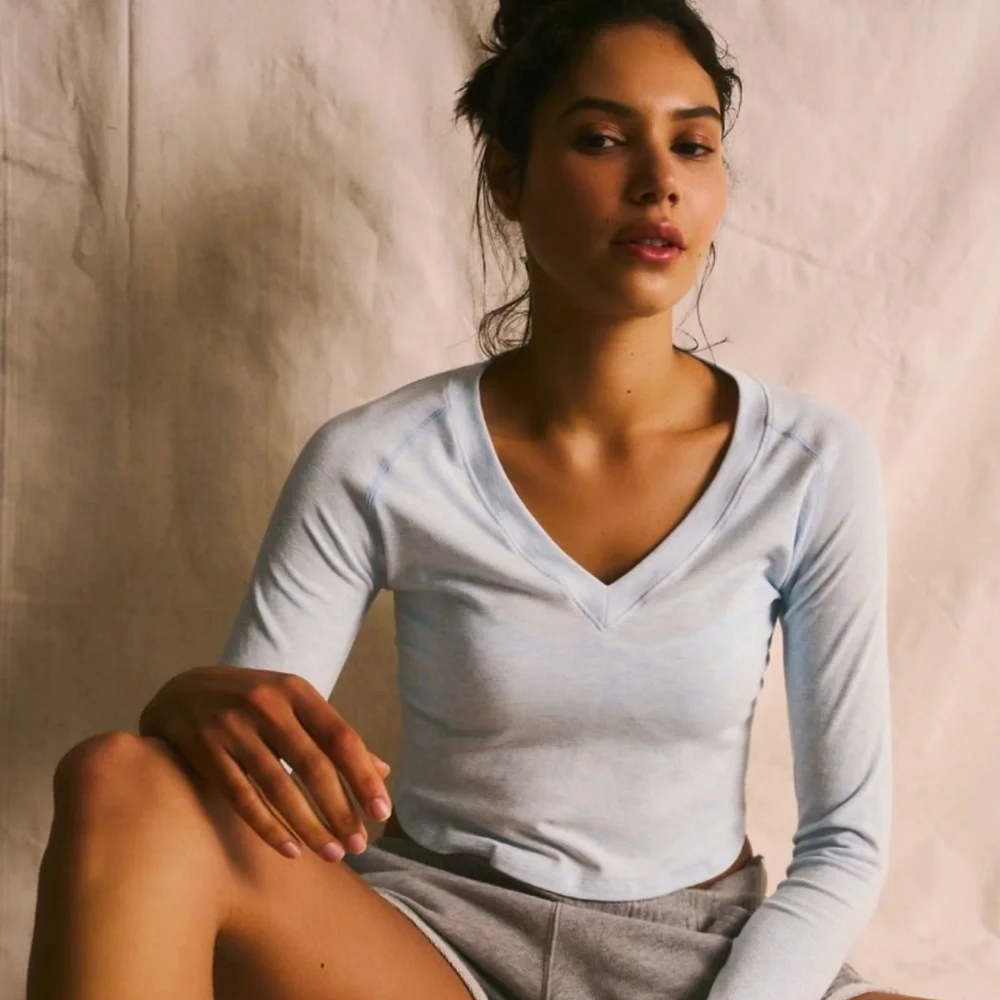 Free People, Too Good Long Sleeve. Color Blue Heather. - Picture 1 of 5